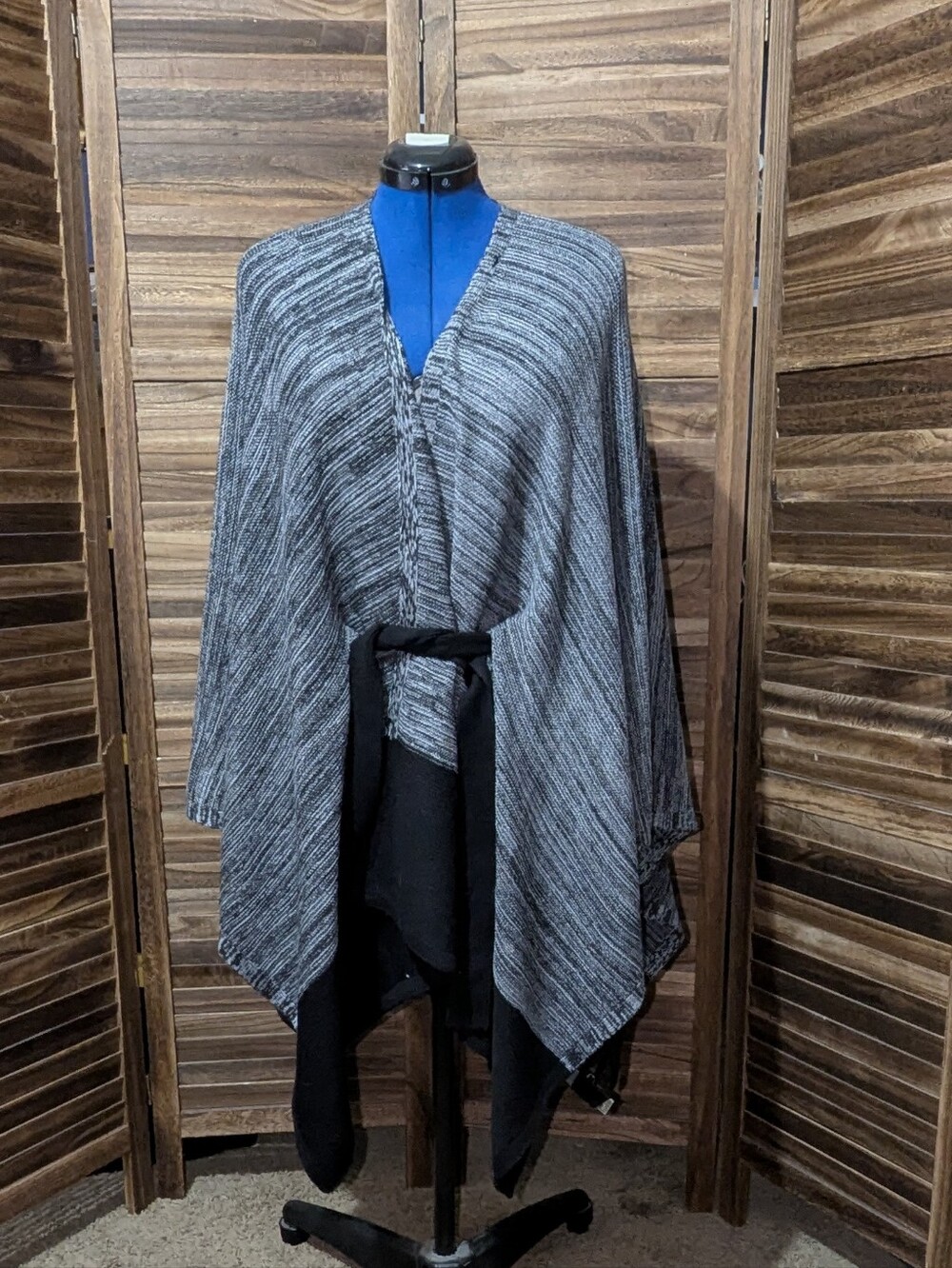 Calvin Klein Marled Jersey Knit Poncho Wrap - Gray/Black - OS